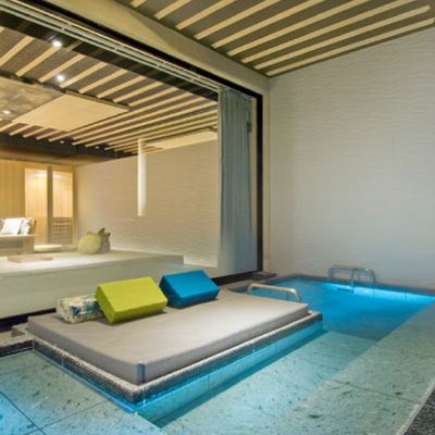 コーナールーム(テラス)(露天風呂) 富士河口湖温泉郷のホテル・風のテラスKUKUNA・くくな クーポン