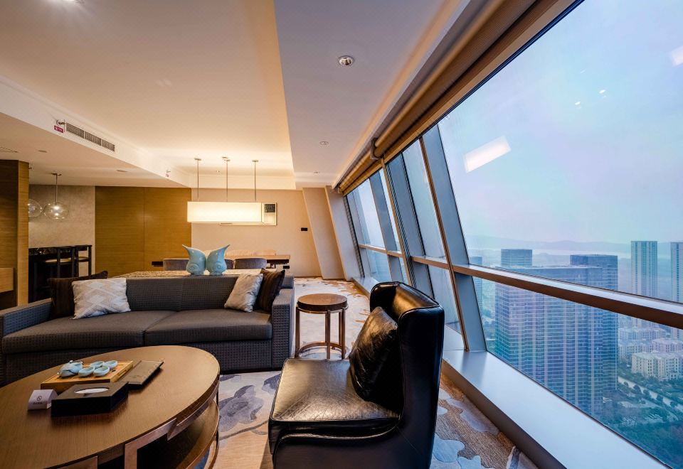 皇冠豪華單臥套房