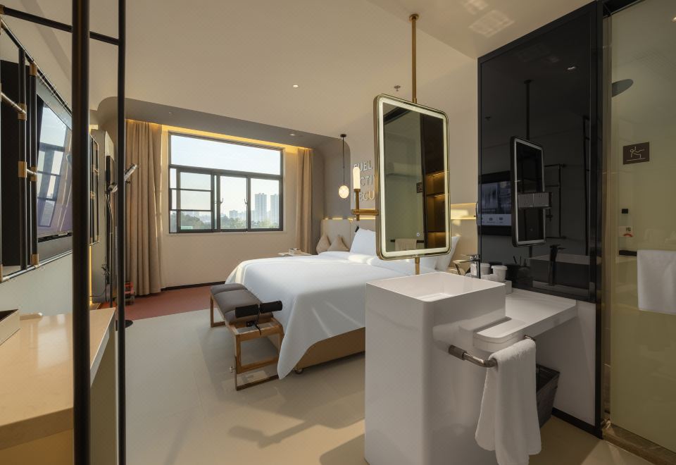 Guestroom (Double Bed)