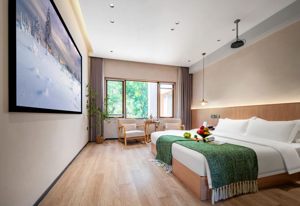 悦喜·大床房·巨幕投影