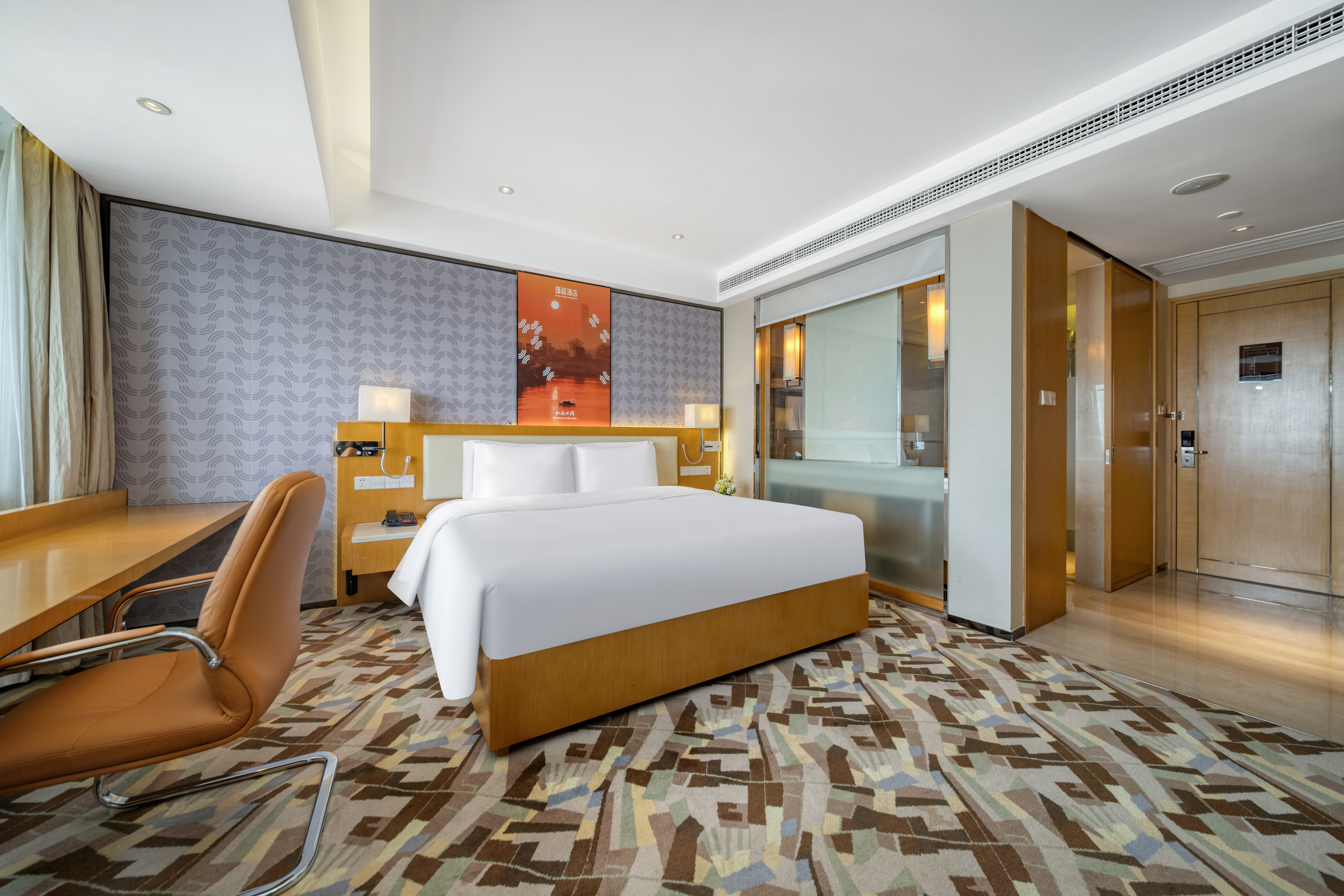 Deluxe Business Room (Double Bed)