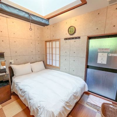 【ペット不可】源泉かけ流し温泉付きビジネスホテルタイプ客室(素泊まり)■211-220■ こしかの温泉 クーポン