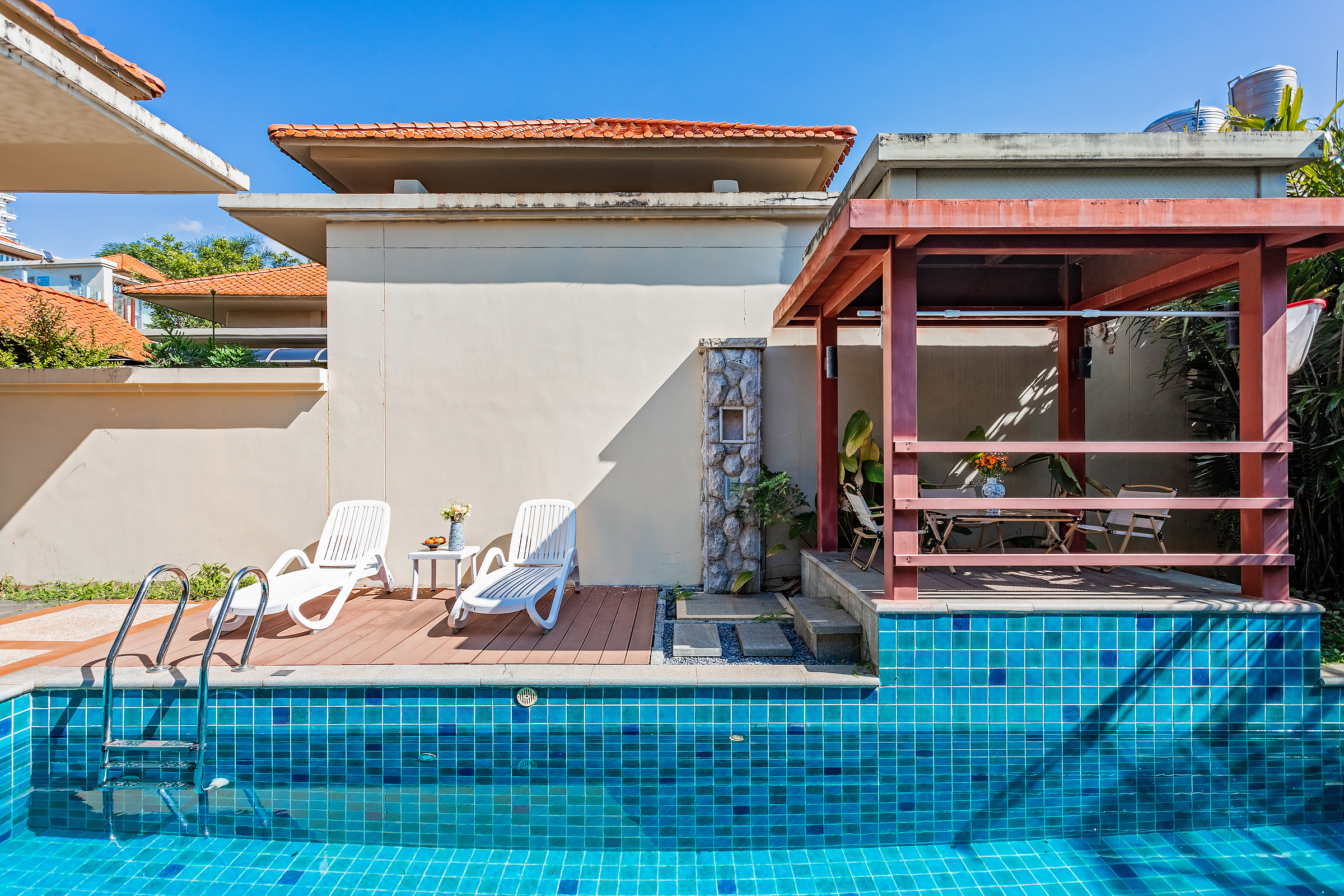 私家泳池别墅·一室一厅