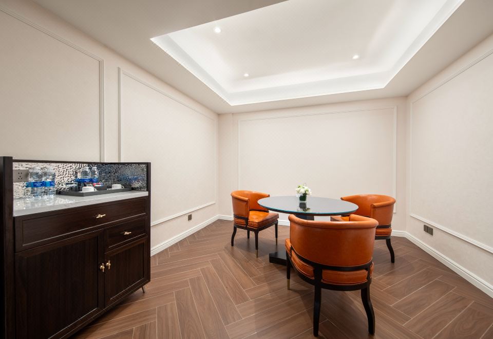 Wyndham Shanghai HongqiaoMinister Suite