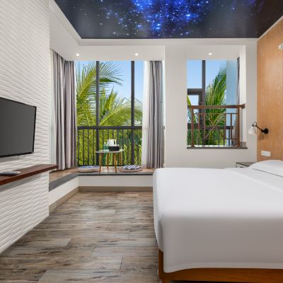 璀璨星空園景大床房 三亞悦朋·海半間美宿優惠