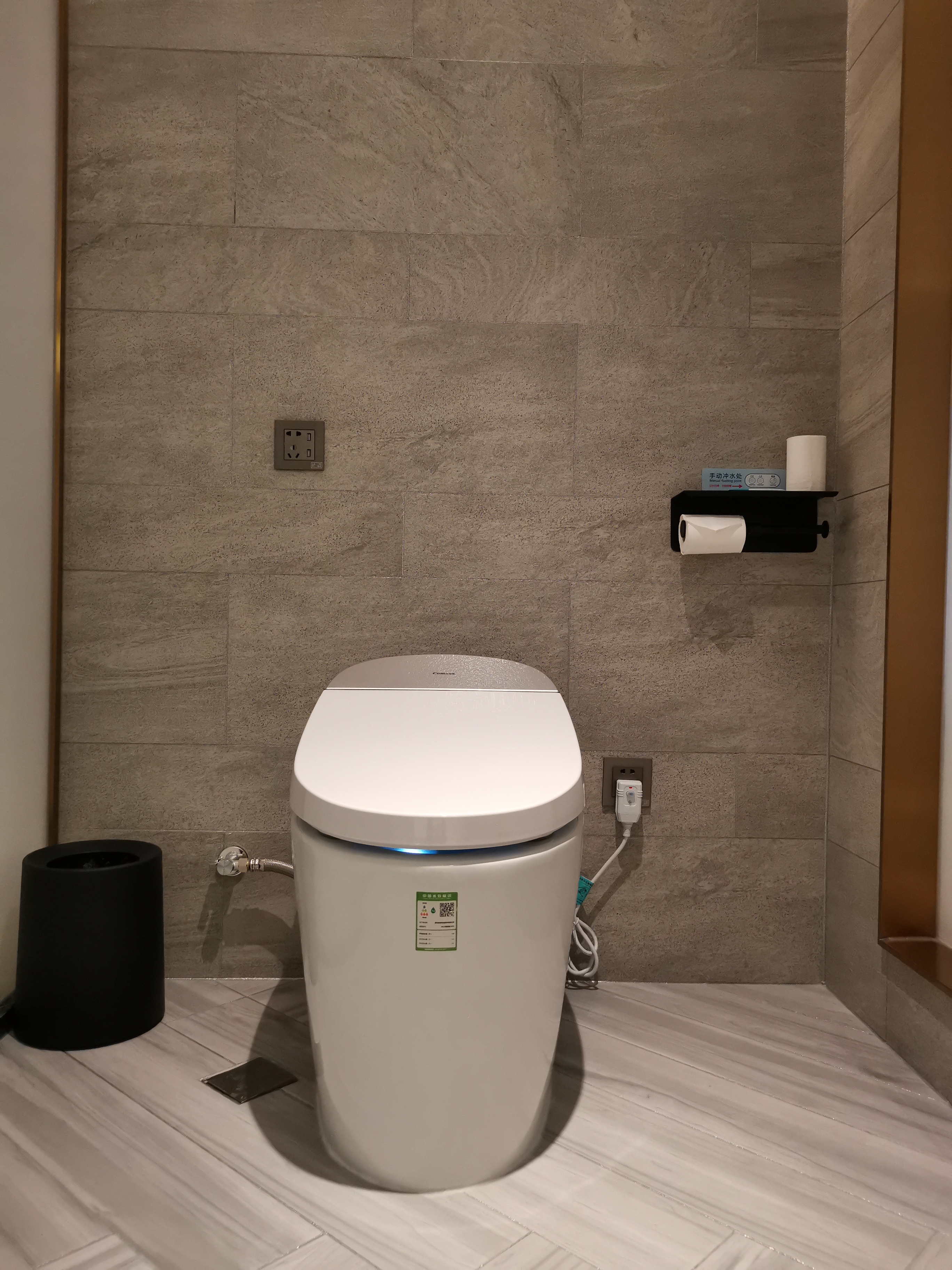 家庭亲子特大床房（金可儿睡眠床垫+全屋智能+小冰箱）