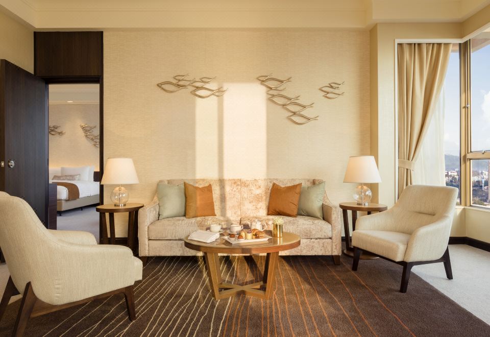 Hong Kong Gold Coast HotelMarina Suite