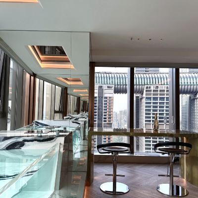 270度水晶橫廊江景湯池躍層雙卧套房PLUS 重慶Indition英迪遜高空酒店優惠