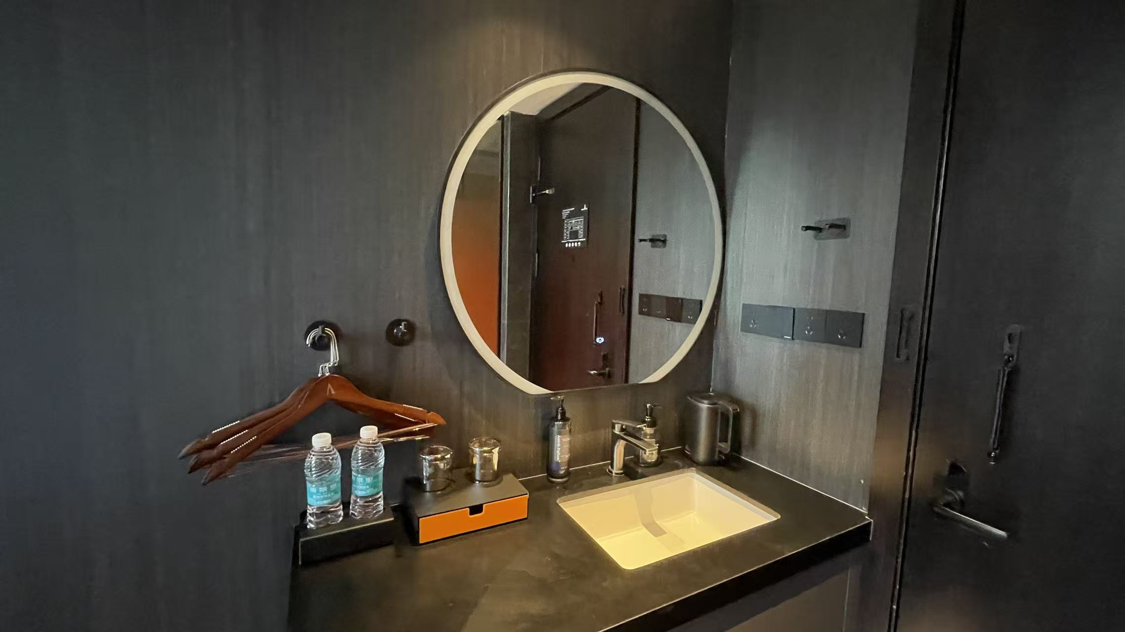 躺平快乐屋·特惠大床房