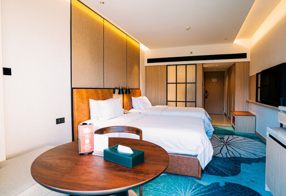 高级流溪河畔双床房?新装简欧风&阳台私享一线山河景观