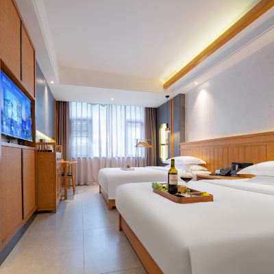 Relax·曼雲雙床房 丨 獨立書桌椅 曼緣度假飯店（張家界國家森林公園標誌門店）優惠