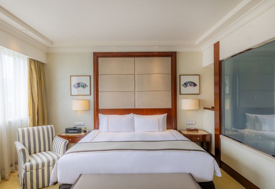 行政豪华尊享大床房