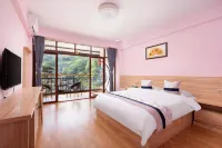 Longjinyuan Banshan Holiday Homestay