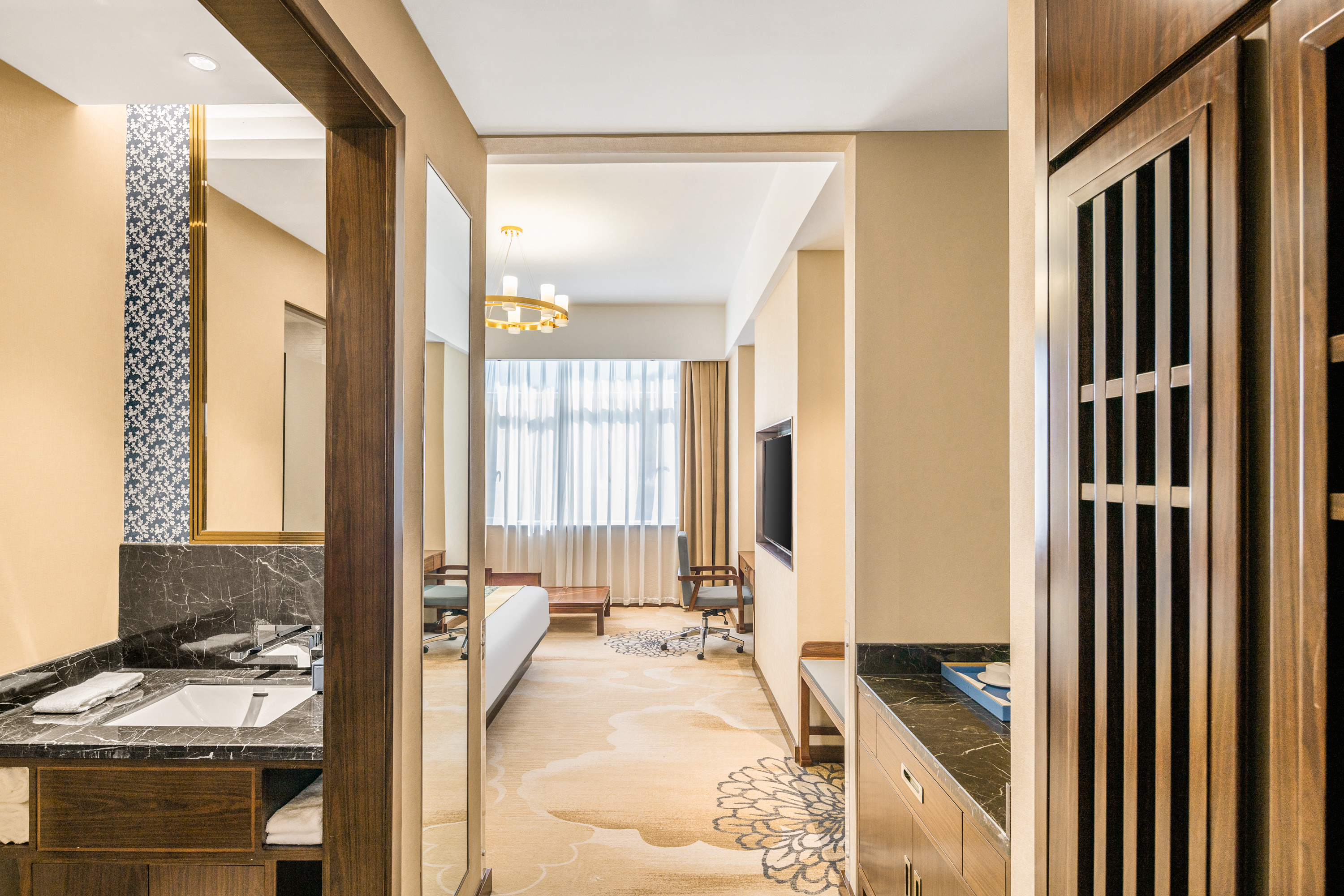 其乐融融家庭亲子房（斯丽比迪床垫+雅兰寝饰被芯）