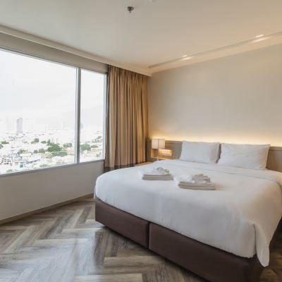 One Bedroom Exclusive