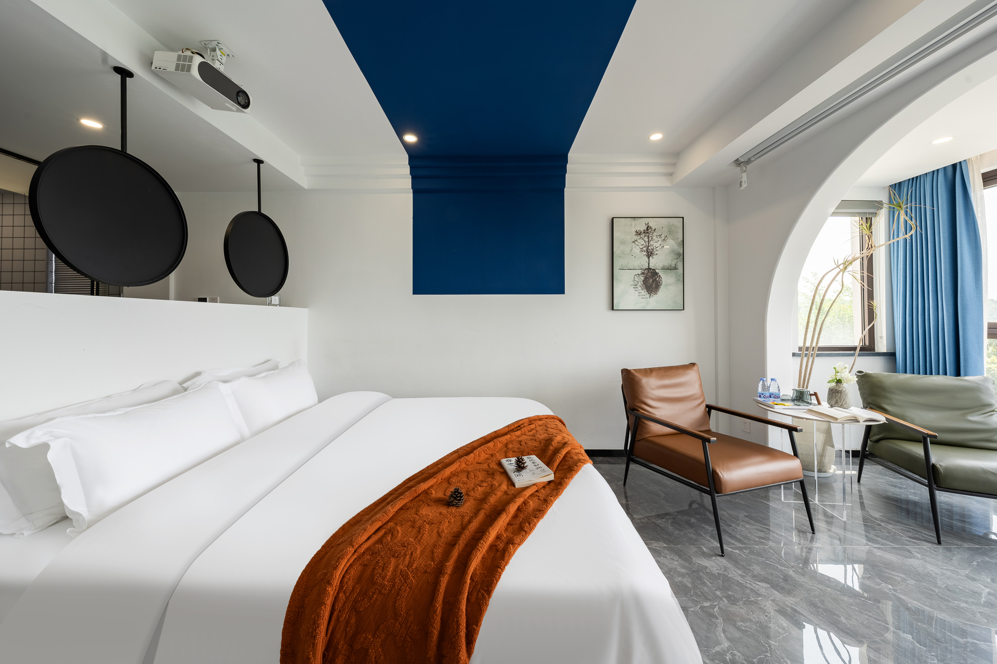 Ins风·云海山景大床房