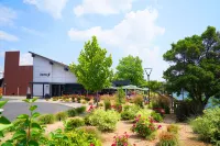 Ruby River Hotel