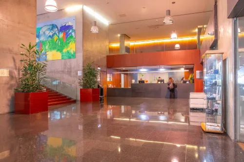 VIP Executive Arts Hotel