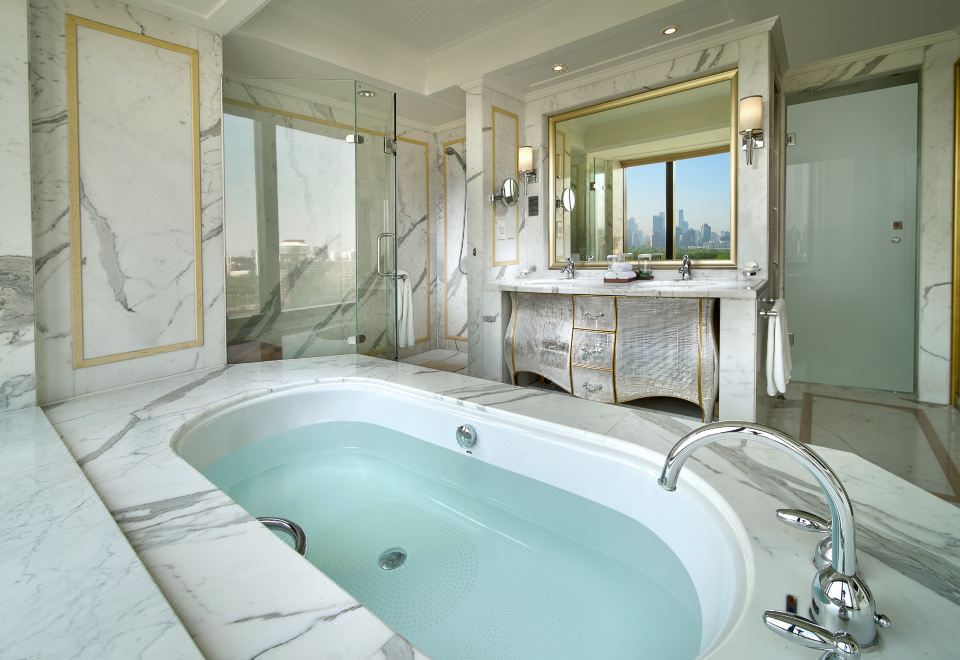 行政豪華河景房