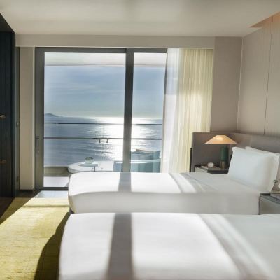 Deluxe Ocean View Twin Suite Hoiana Hotel and Suites Promo Code