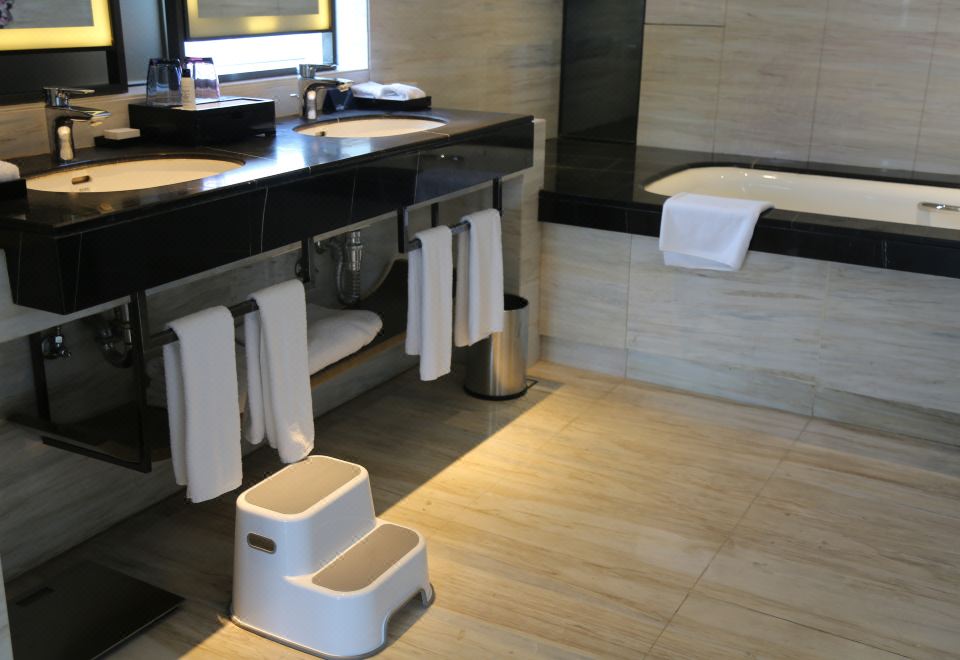 神探迈克狐亲子主题套房（沉浸剧本体验+双层小童床）