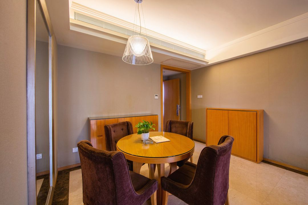 舒睡行政套房二居室｜负离子风扇+阳台+洗衣机+厨房