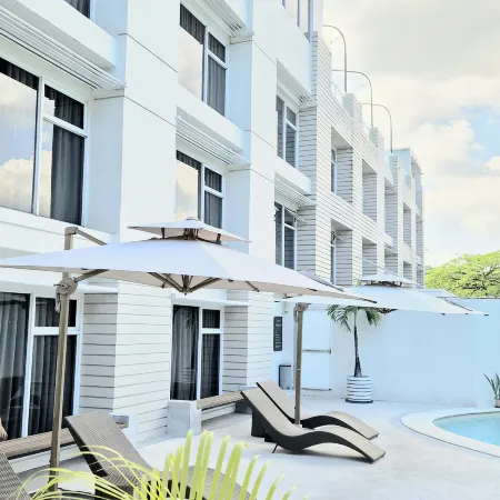 LeBlanc Hotel