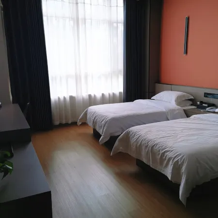 Jiashi Hotel Отели в г. Гуюань