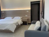 Haoguang B&B Hotels in Fengkai County