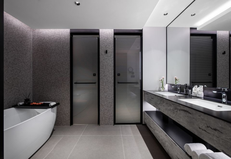 IntercityHotel Guangzhou East Railway StationSuite