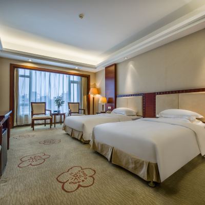 行政雙床房『靜音睡眠床墊|乾濕分離衛浴|負離子吹風』 東莞滙華國際飯店優惠