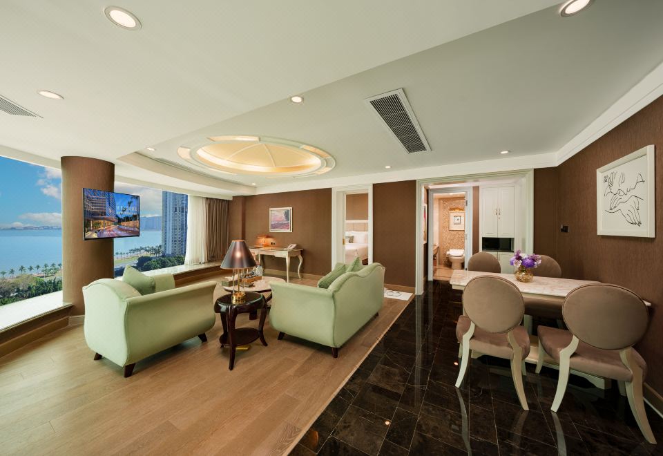 貴賓樓尊貴海景套房（觀港珠澳大橋+270度一線海景）