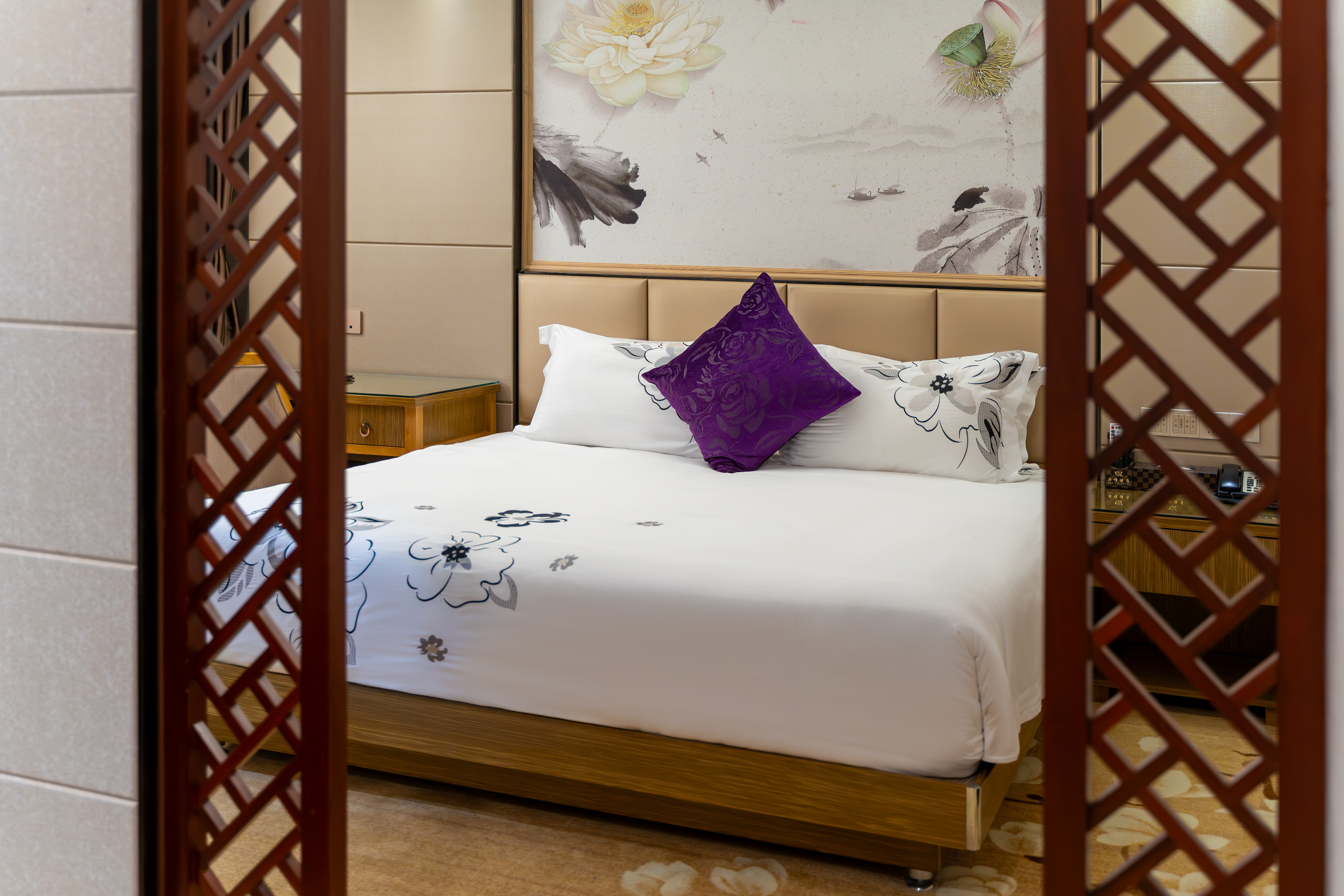 行政套房（小冰箱+保险柜+浴缸）