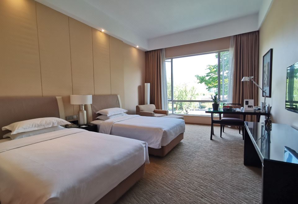Jinling ResortElegant 2-bed Room