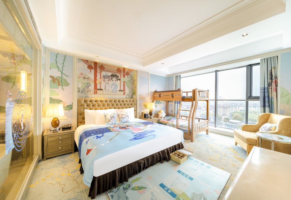 曲韻遺風親子家庭房