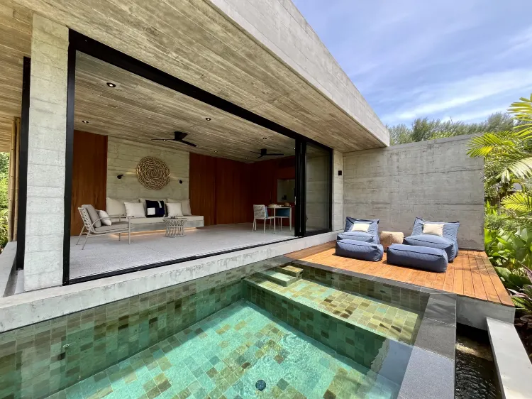 พูลวิลล่า