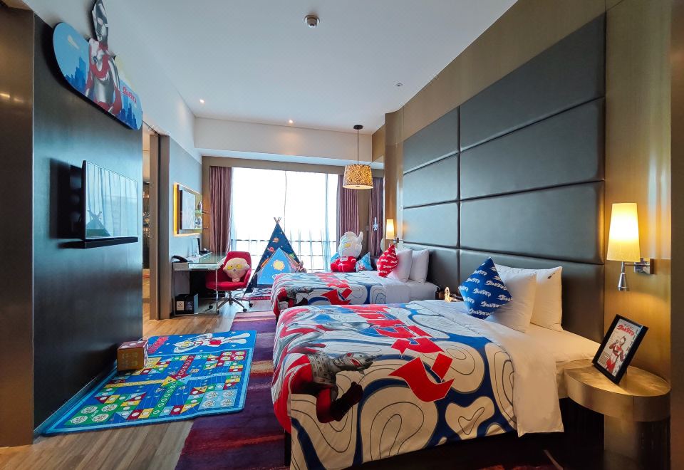 奧特曼親子主題雙床房