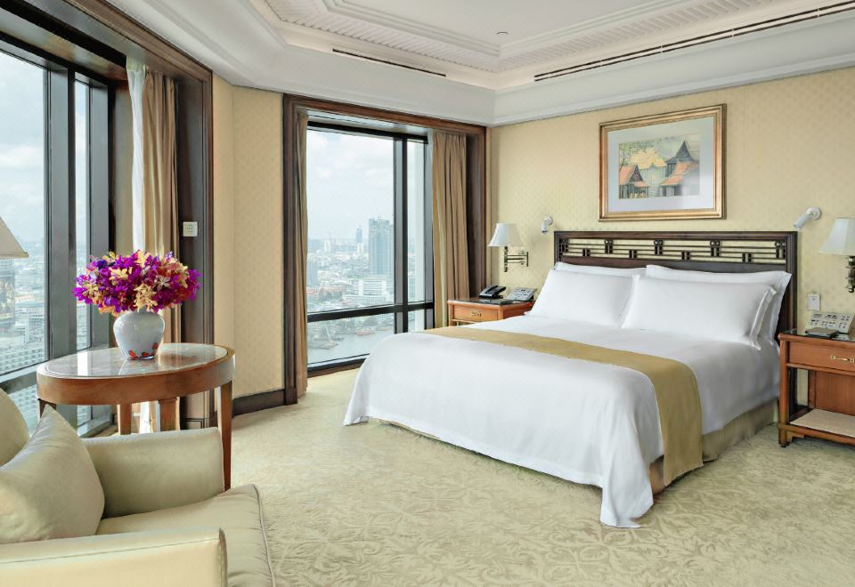The Peninsula BangkokThe Grand Terrace Suite