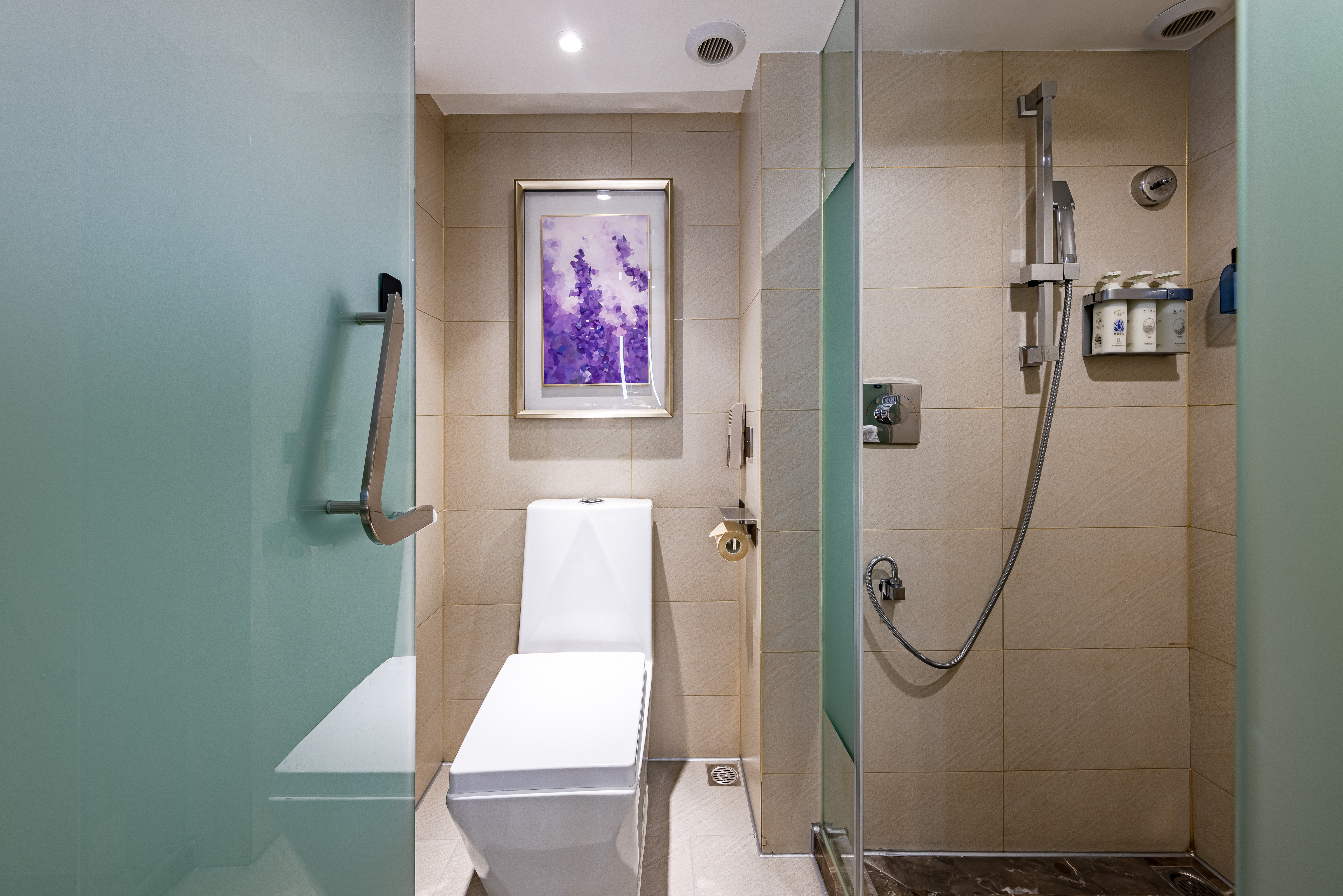 复式LOFT双床房?超大飘窗 ▏慕斯床垫 ▏品牌洗浴用品