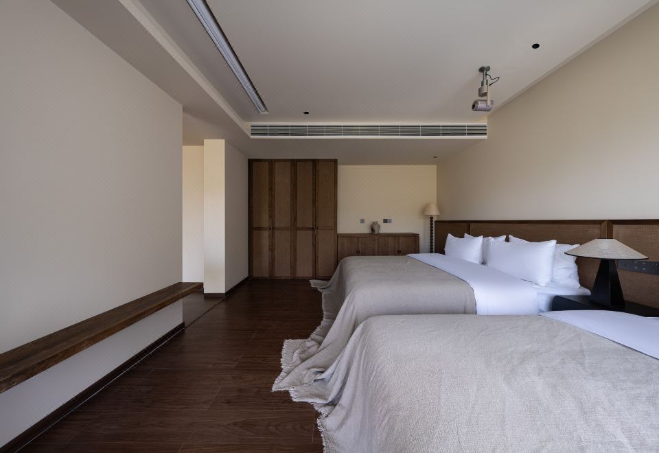 梧影.阳台观景家庭房-零压床垫︱智能客控︱极米投屏