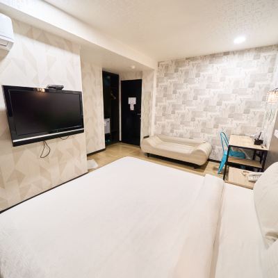 精緻套房 高雄日光河堤時尚旅店優惠