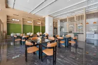 Mehood Lestie Hotel (Golmud Salt Lake Square Branch)
