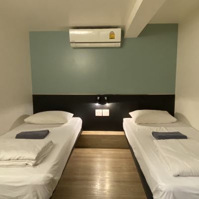 無窗雙床房（帶公共浴室） 莫諾梅爾青年旅館優惠