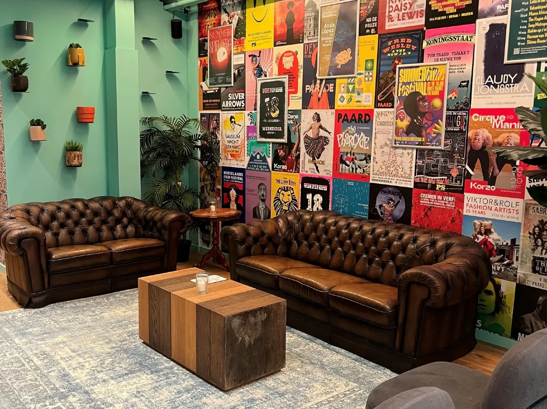 De Lola Podshotel - The Hague