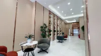 Jishi  Mountain Silk Road Mingting Hotel