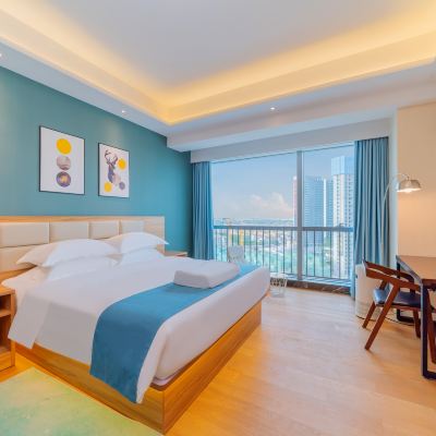 輕奢優享·悦享大床房|冰箱+洗衣機 温斯頓公寓（佛山華僑城歡樂海岸Plus店）優惠