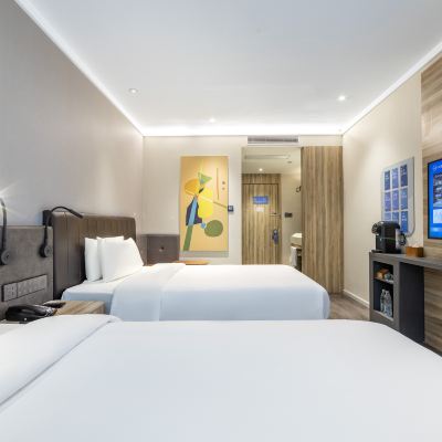 高級雙床房（智能客控+手機投屏） 漢庭優佳飯店（上海虹橋中山西路店）優惠