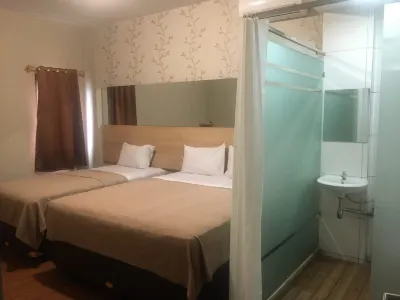 Royal Guesthouse Bandar Lampung Hotels in 