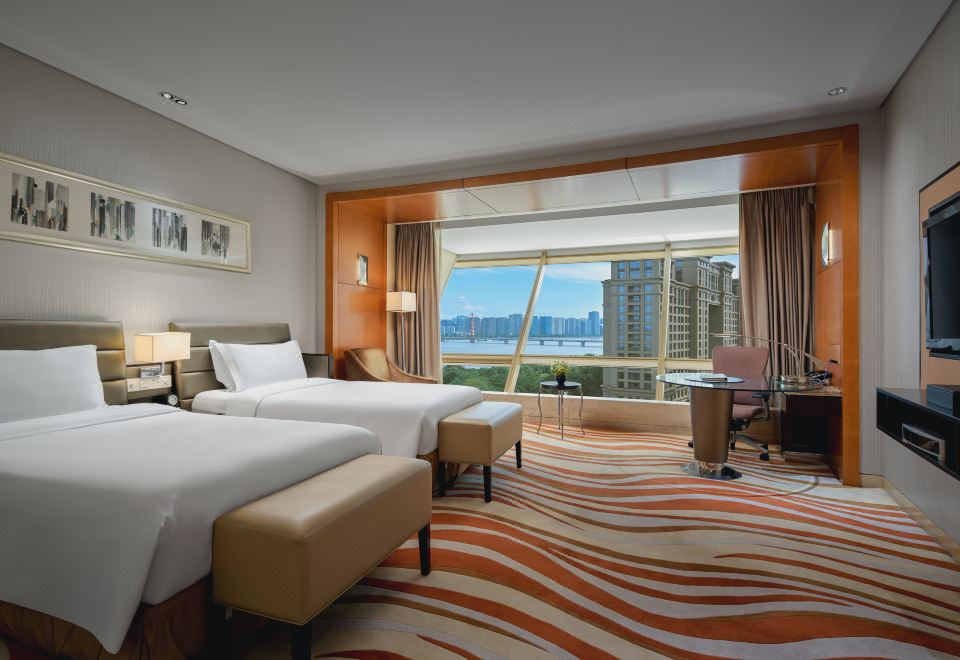 InterContinental HangzhouPremium Room - City-View, River-View (2 Beds)