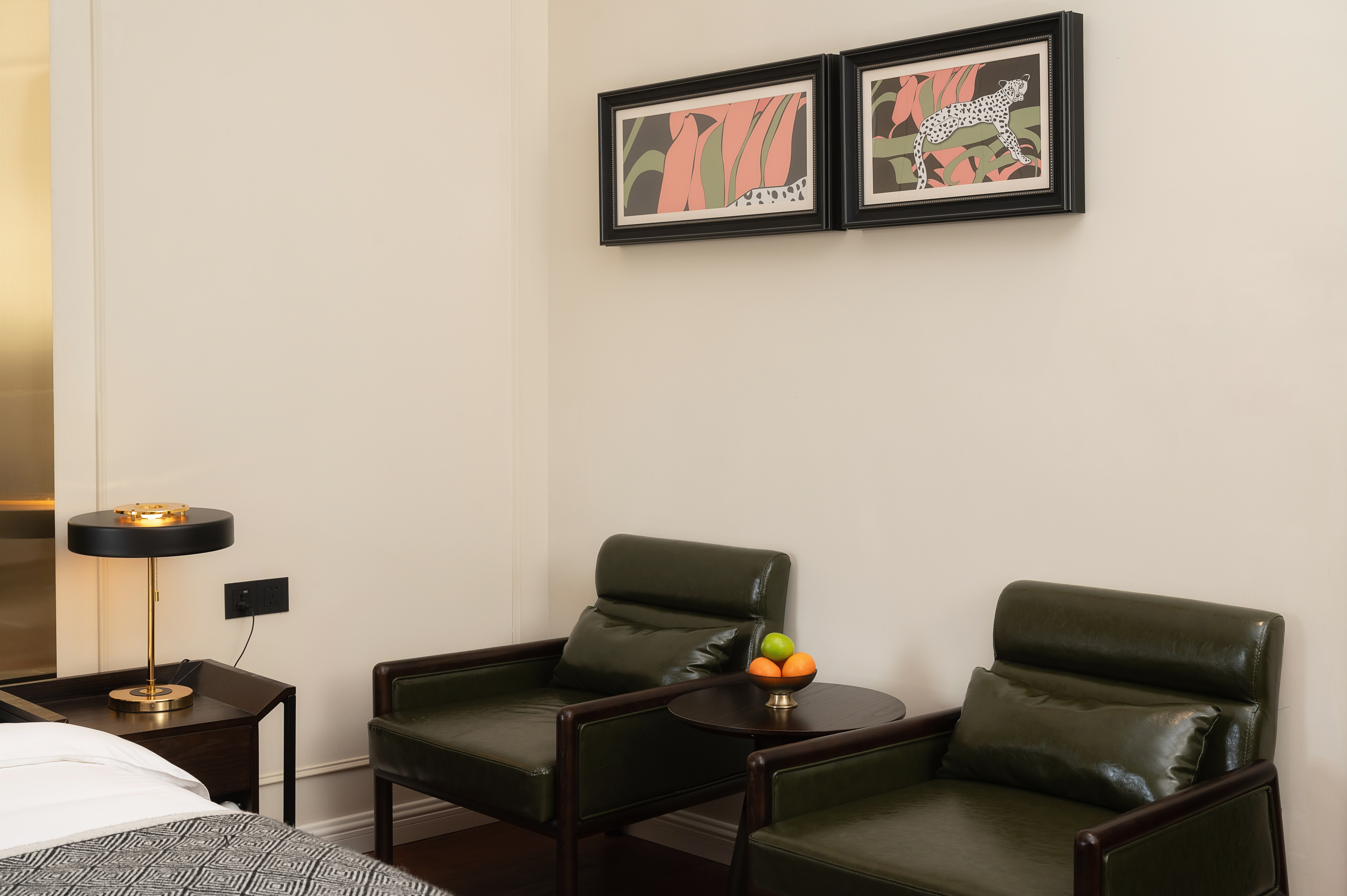 黄家·壹玖壹柒（日光景观双床房）